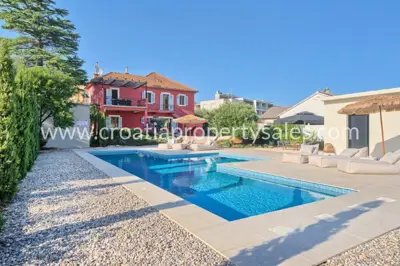 Kuća, Hvar, 240 m², 1 195 000 €