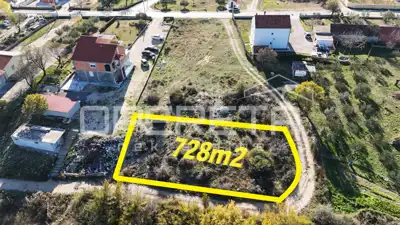Poličnik - Baugrundstück 728 m² - 3