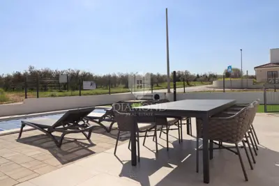 House in Poreč, pool and private parking - 2