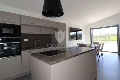 House in Poreč, pool and private parking - 4