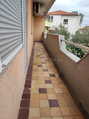 Stan 77 m², Gornji Zamet - 3 spavaće sobe, balkon - 8