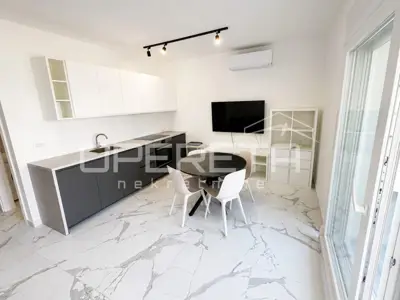 Poslovni prostor 33,94 m² s parkingom – Seget Donji - 2