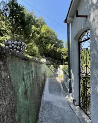 Bribir - Detached house with spacious yard - 8