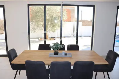 Haus zum Kauf in Krk - Okolica, 200 m² - 6