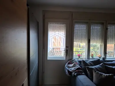 Kuća 100 m², Drenovec - mirno naselje i terasa - 18