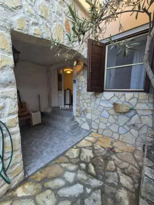 Stone house, Murter - old part, sea view and 4 apartments - 10