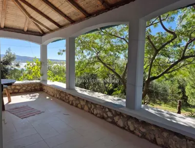 Otok Pag - kuća s lijepim dvorištem, 1. red do mora - 11