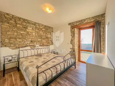 House for sale in Buje, 227 m² - 8