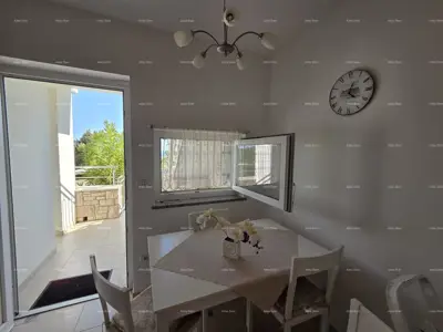 Prodaje se šarmantan stan u prizemlju, 60 m², Duga Uvala - 12