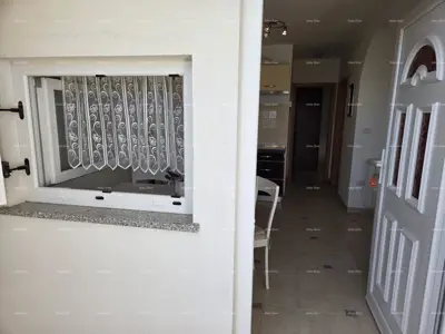 Prodaje se šarmantan stan u prizemlju, 60 m², Duga Uvala - 13