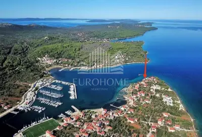Ugljan, Sutomišćica, building land first row to the sea - 2