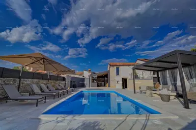 Haus in Kanfanar, 3 Schlafzimmer und Pool