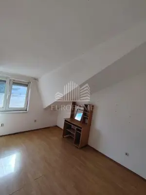 Stan 68 m², Osijek Gornji grad - mirna dvorišna lokacija - 2