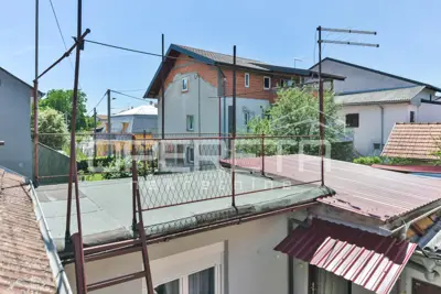 Kuća, Trnava, Zagreb - miran kvart i tri stambene jedinice - 18