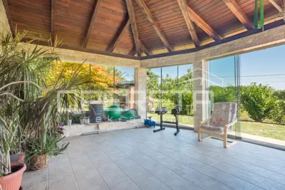 House 318 m², Sesvete - family house with garden area - 18