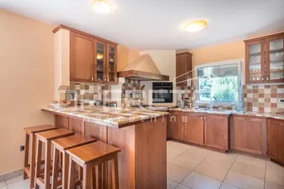 House 318 m², Sesvete - family house with garden area - 8