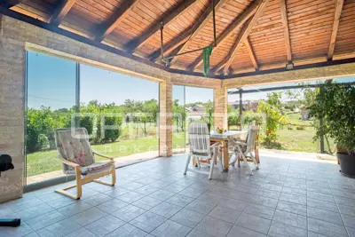 House 318 m², Sesvete - family house with garden area - 17