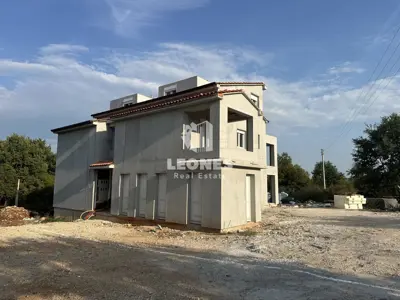 Stan u Žbandaju, Poreč, vrt 360 m² i spremište - 6