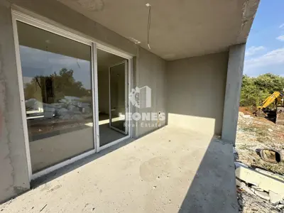 Stan u Žbandaju, Poreč, vrt 360 m² i spremište - 16