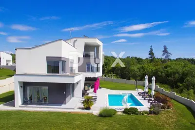 Villa 240 m², Krnica - sea view and privacy - 2