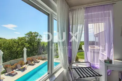 Villa 240 m², Krnica - sea view and privacy - 21