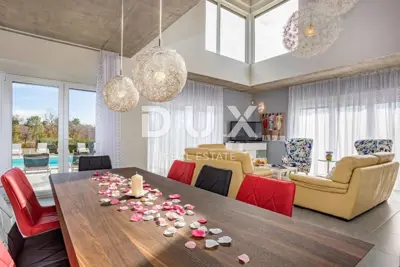 Villa 240 m², Krnica - sea view and privacy - 10