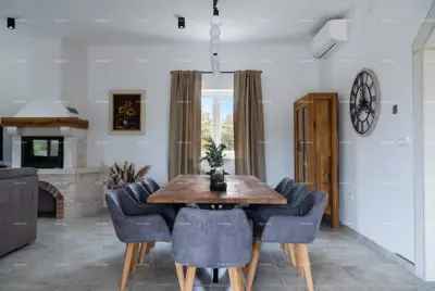 Villa 300 m², Kavran, pool and jacuzzi - 7