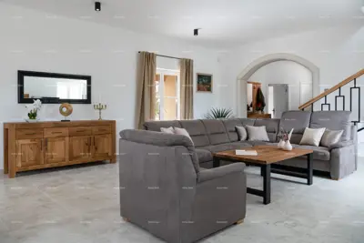 Villa 300 m², Kavran, pool and jacuzzi - 5