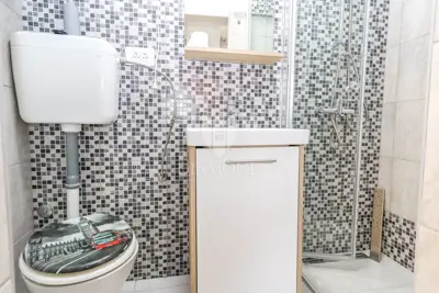 Kuća, Pješčana Uvala - 3 apartmana, 200 m od mora - 16