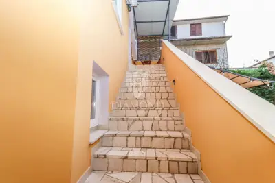 Kuća, Pješčana Uvala - 3 apartmana, 200 m od mora - 17