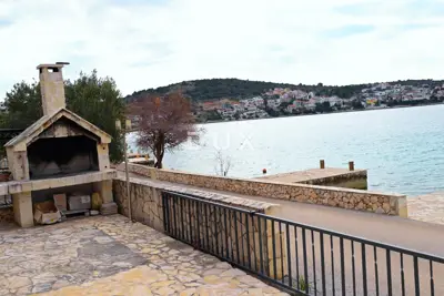 House 400 m², Zatoglav - first row to the sea - 6
