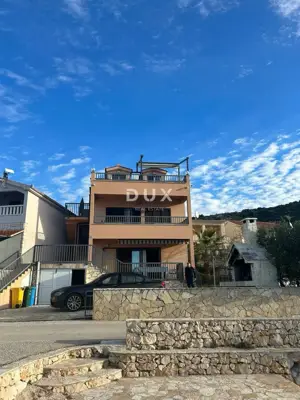 House 400 m², Zatoglav - first row to the sea - 2