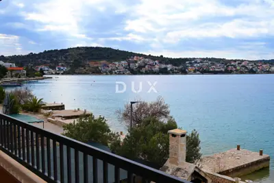 House 400 m², Zatoglav - first row to the sea - 9