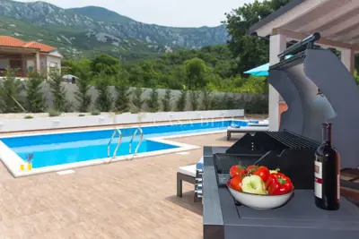 Haus 800 m², Tribalj - Pool, Garten und Grill - 8