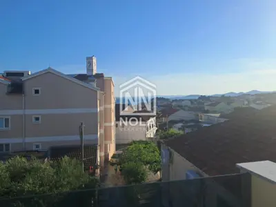 ATRAKTIVAN APARTMAN PAKOŠTANE 70 m² - 10