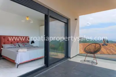 Vila 180 m², Trogir - pogled na more i bazen - 6