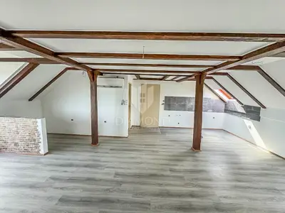 Apartment 72 m², Remete - 2 rooms, balcony and view - 9
