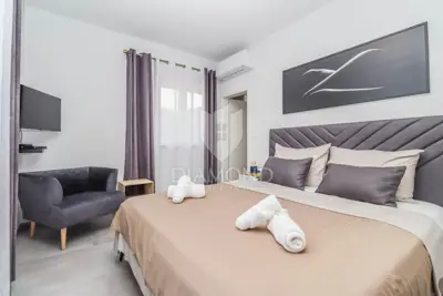 House 224 m², Vodnjan surroundings - peace and greenery - 17