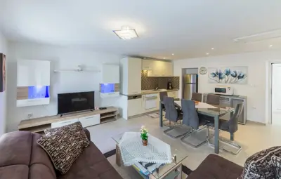 House for sale in Šijana, 192,8 m² - 14