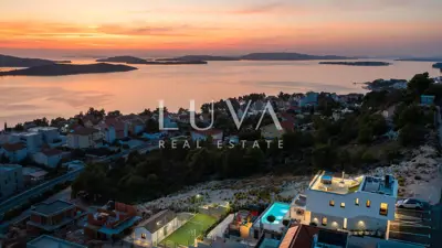 Villa 380 m², Žaborić - Panoramablick auf das Meer - 16