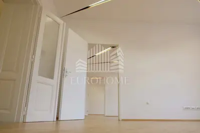Stan 137 m², Donji grad, strogi centar i lift - 4