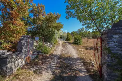 Kuća 60 m², Rovinj - imanje 6.400 m² - 6