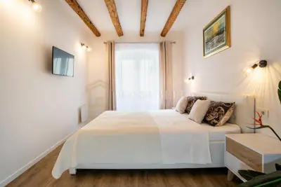 Wohnung zur Miete in Centar, 75 m² - 17