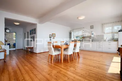 PRODAJA, JEDINSTVENA 4BDR 4BTHR VILLA NA PLAŽI, S 1.000 m² ZEMLJIŠTA - 11