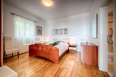 PRODAJA, JEDINSTVENA 4BDR 4BTHR VILLA NA PLAŽI, S 1.000 m² ZEMLJIŠTA - 19