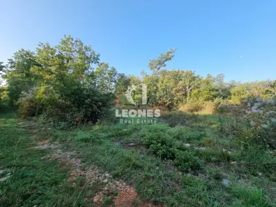 Building land 910 m², Umag - quiet location - 3