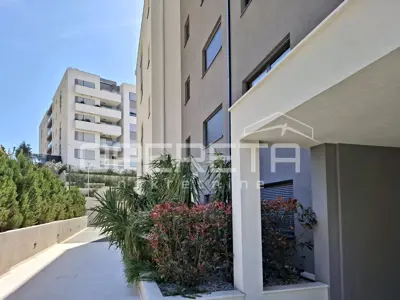 Prodaja, Stan, Makarska, Centar, 2,5s, 58 m² - 22