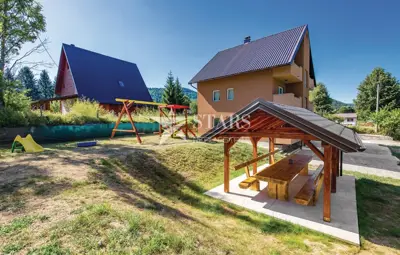 Apartman 40 m², Jasenak - otvoren pogled na planine - 11