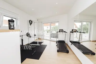 Kuća, Šibenik, 160 m², 885 000 € - 6