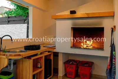 Kuća, Šibenik, 160 m², 885 000 € - 4